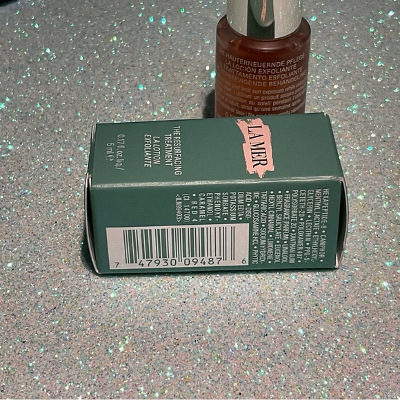 LA MER The Resurfacing Treatment-0.17 oz/5 ml- NIB + FREE! - Picture 8 of 10